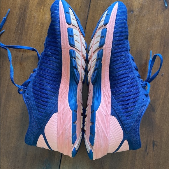 ASICS -Dynaflyte 2 - Women’s 10 - T7D5N - Picture 4 of 8